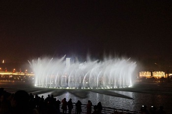 music dancing outdoor colorful swing fountain