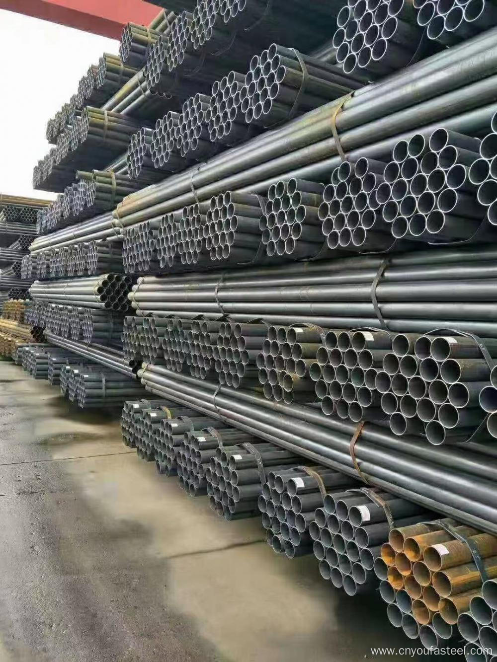 Prime quality hot finished seamless pipes