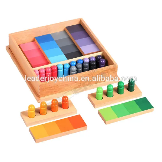 Montessori educational toys for color resemblance sorting task
