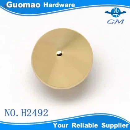 Special decorative handbag accessories pyramid rivet