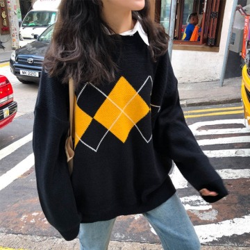 Women's Argyle Pattern Oversized Knit Sweater