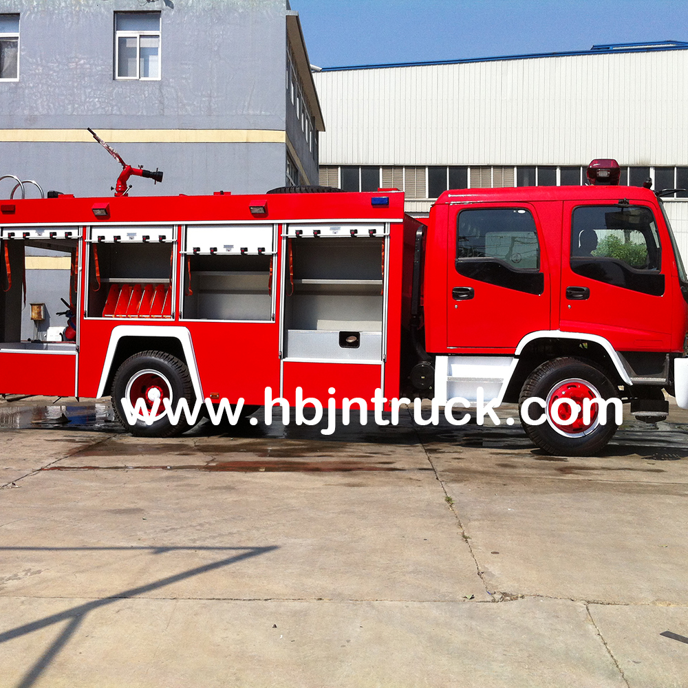 Isuzu Water Tank Fire Truck