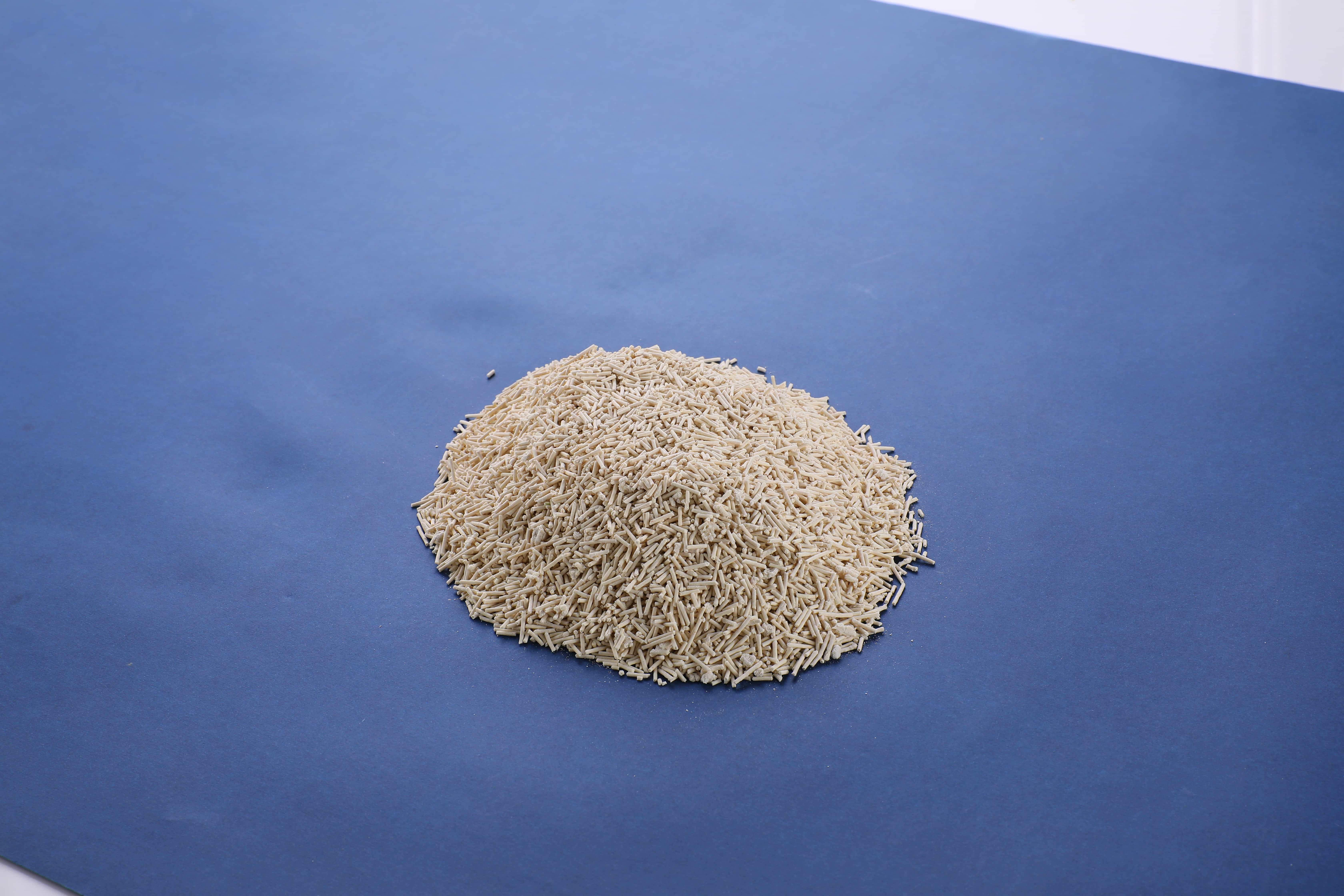 Odor Control Cat Litter with Delicate Milk Fragrance