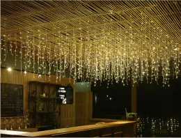 Led Icicle Lights Outdoor