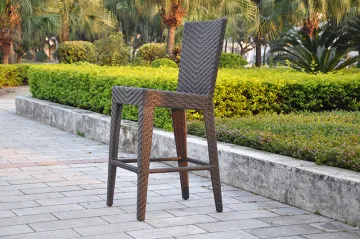 Charming and Popular Bar Chair