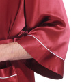 Abito di seta di seta neri kimono raso