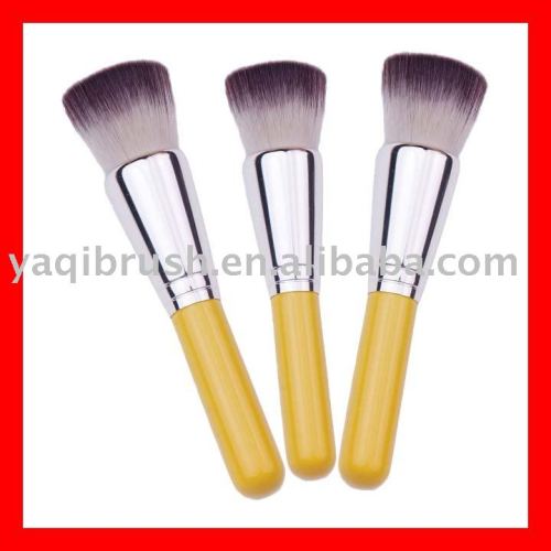 Fat top nylon powder brush