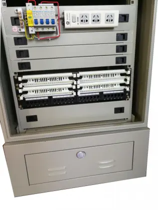 19" Rack Outdoor Telecom Cabinet Base Station Enclosure