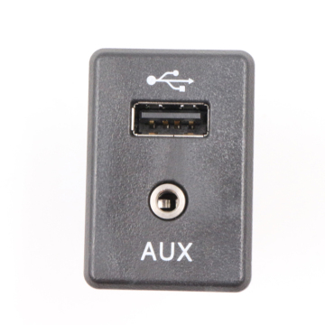 Αυτόματη θύρα USB AUX USB 795405004 004731907934 για Nissan 100013009