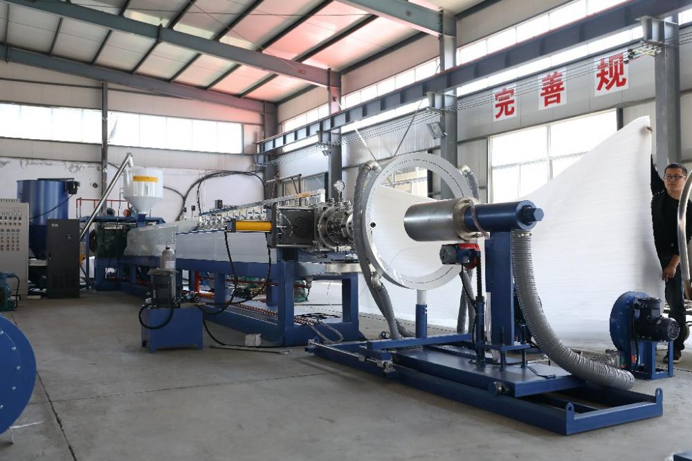 EPE foam sheet extrusion