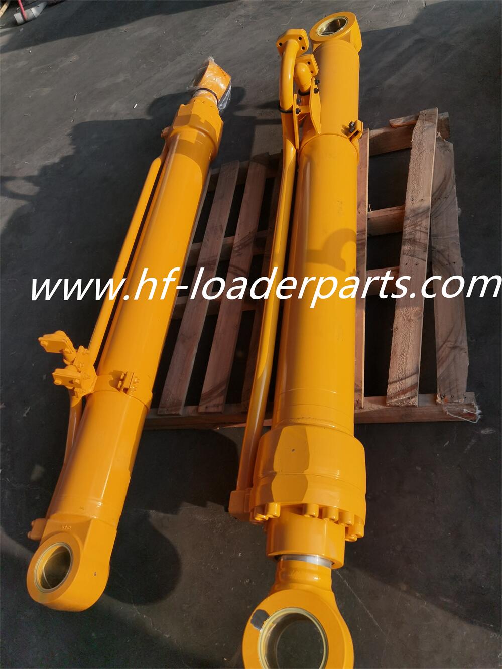 HYUNDAI R505LVS excavator bucket cylinder 36Q9-50130