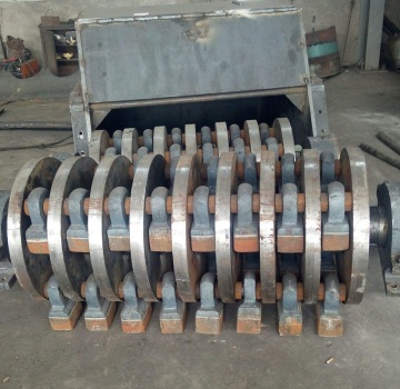 Metal & Cane & Wood Shredding Hammers