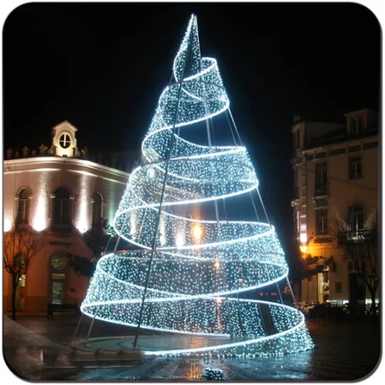 Giant Christmas tree light up PE`s beachfront