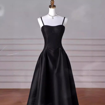 Eleganti abiti da ballo di spaghetti a v-scollo satinato da donna per occasioni speciali per occasioni speciali