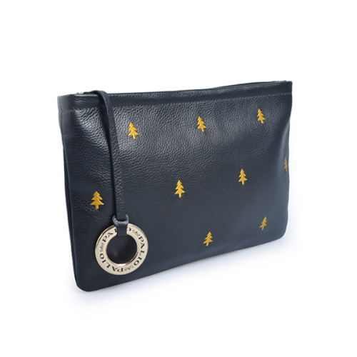 Pochette da sera spaziosa in pelle vegan con tracolla nera