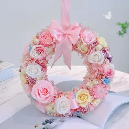 Everlasting Rose Wreaths: Preserved Flower Decorations for Home