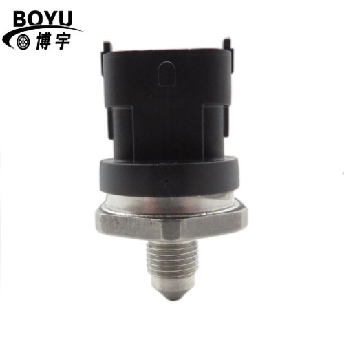 Piezas de bomba Accesorios de motor Diesel Sensor de presión 0261545038