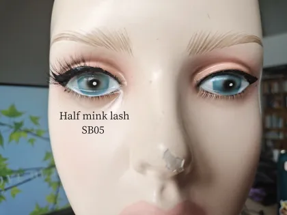 Wholesale Half Mink Eyelash Extensions - Soft Mink Lashes