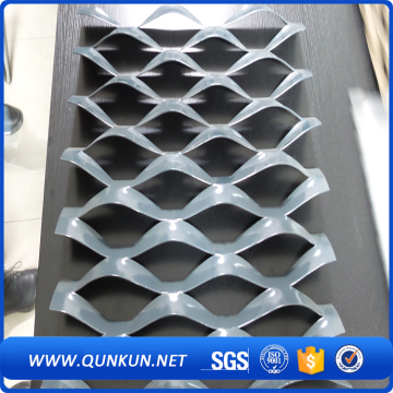 galvanized expanded gothic mesh
