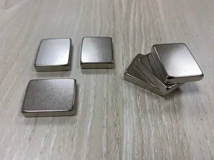 Thin Neodymium Magnets Plate-shaped