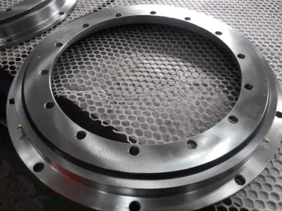 Cross RollerTurntable Bearing D5792/900