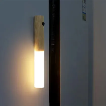 Wireless Smart LED Night Light with Motion Sensor