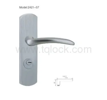Easy to install handle set with fashion design