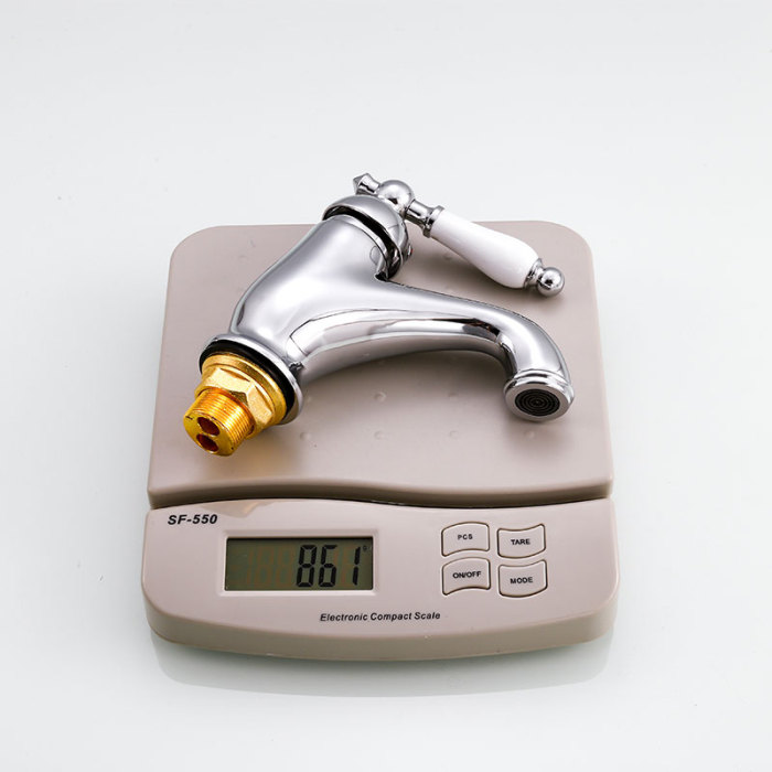 Modern 35mm Single Hole Zinc Alloy Electroplated Faucet