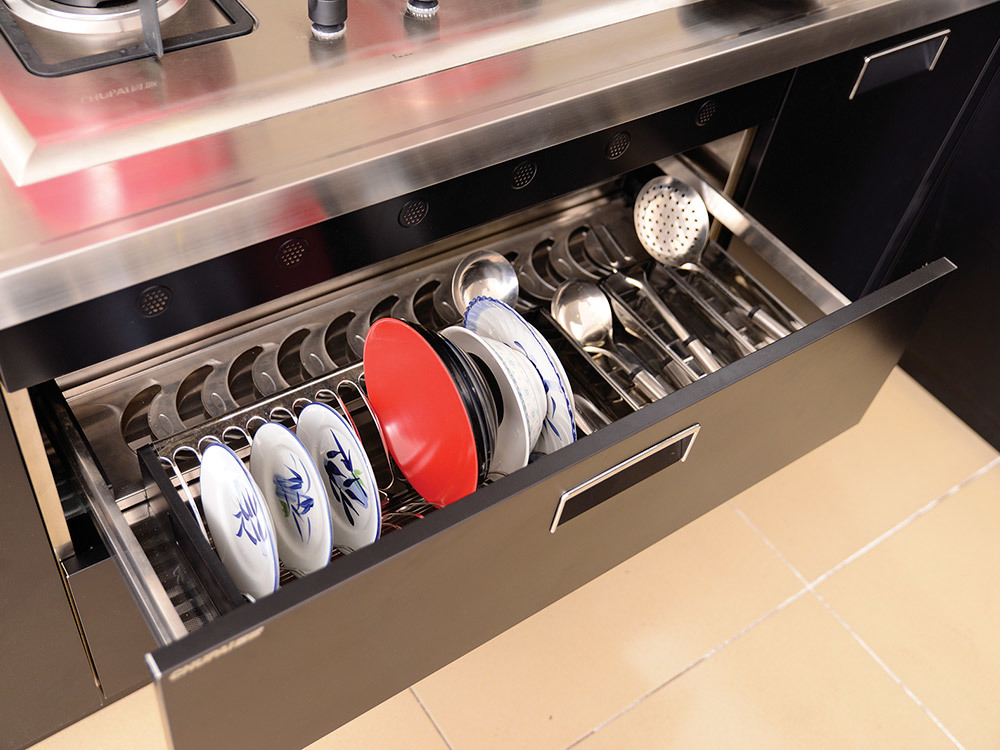 kitchen cabinet with drawer design