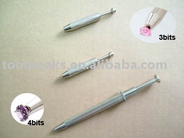 Diamond holder with three or four prongs available