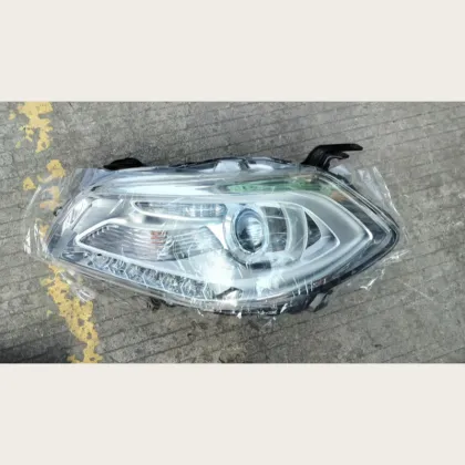 Changan Suzuki SX4 Fengyu Headlights and Headlamps for Automotive Lighting System