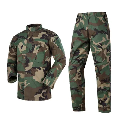 Wholesale Multi-Pocket Camouflage Tactical Uniform for Men