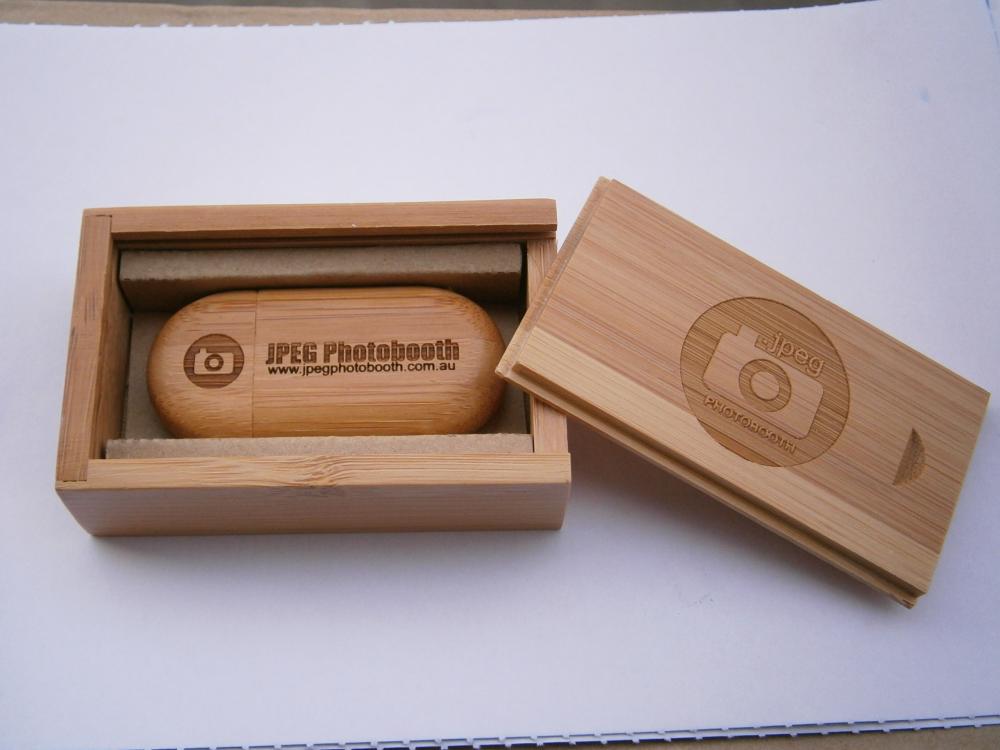 Wood Usb Stick with Wood Box