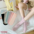 Calcetines rectos apilados de color macarrón ultra delgado