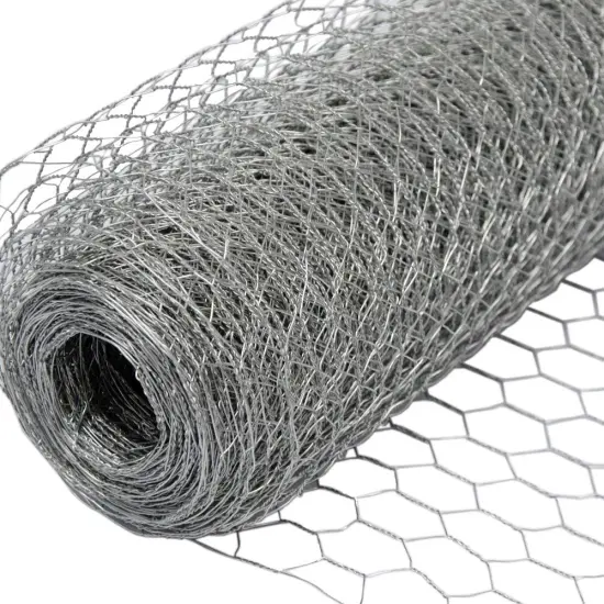 Chicken Cage and Animal fencing: Iron Wire Mesh Rolls & Hexagonal Netting