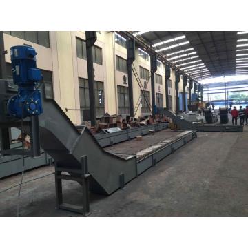 Inclined type slat conveyor