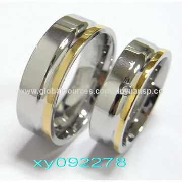 Elegant Golden Diamond Ring