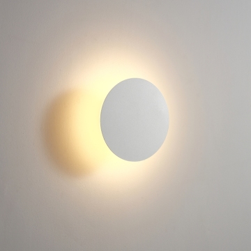 IP65 Waterproof LED Outdoor Wall Lamp for Garden and Home Decor