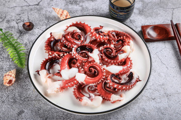 blanched peru squid leg