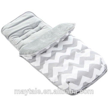 Stylish and Universal Footmuff