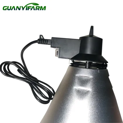 Waterproof Infrared Gold Lampshade for Animal Farm Livestock Lighting