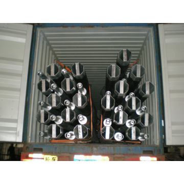 Cột ánh sáng thép mạ kẽm 12m với cánh tay đơn hoặc cánh tay đôi