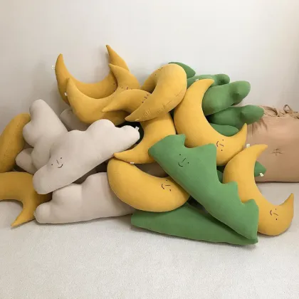 Adorable Moon and Nature-Inspired Baby Nursery Decor: Comfort Cushions, Cloud-Shaped Pillows, and Forest-themed Plushes