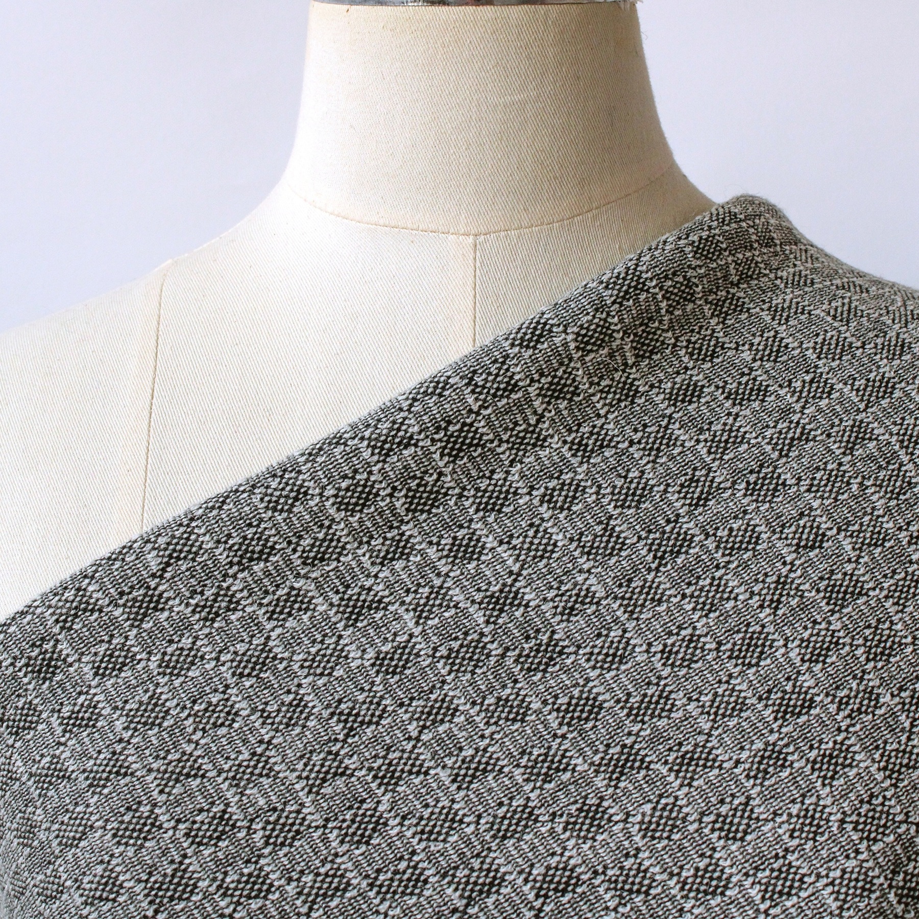 wool polyester cotton blend
