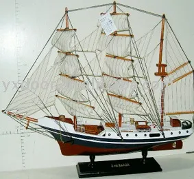 Wooden boat model (24GJF933-55)