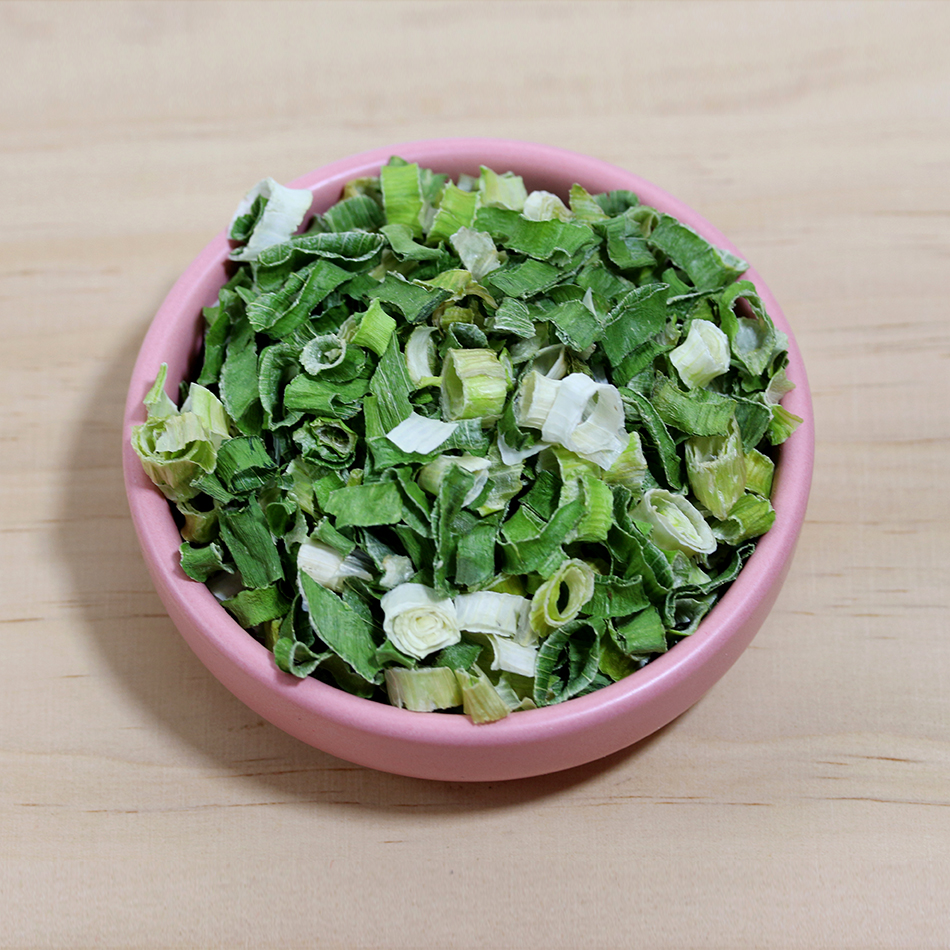 Shelf life of dehydrated green onions