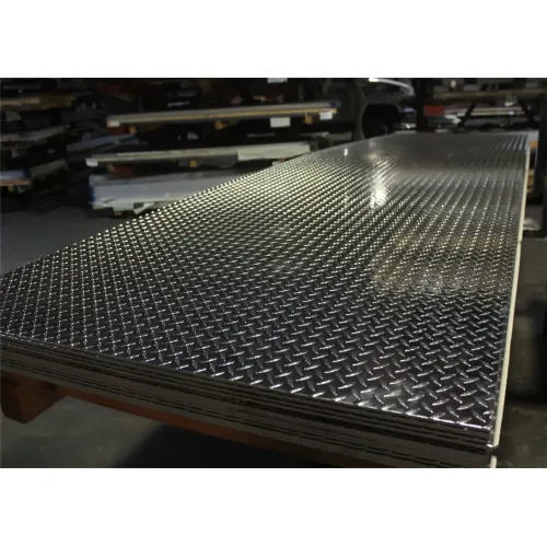 Plat pemeriksa aluminium dengan corak