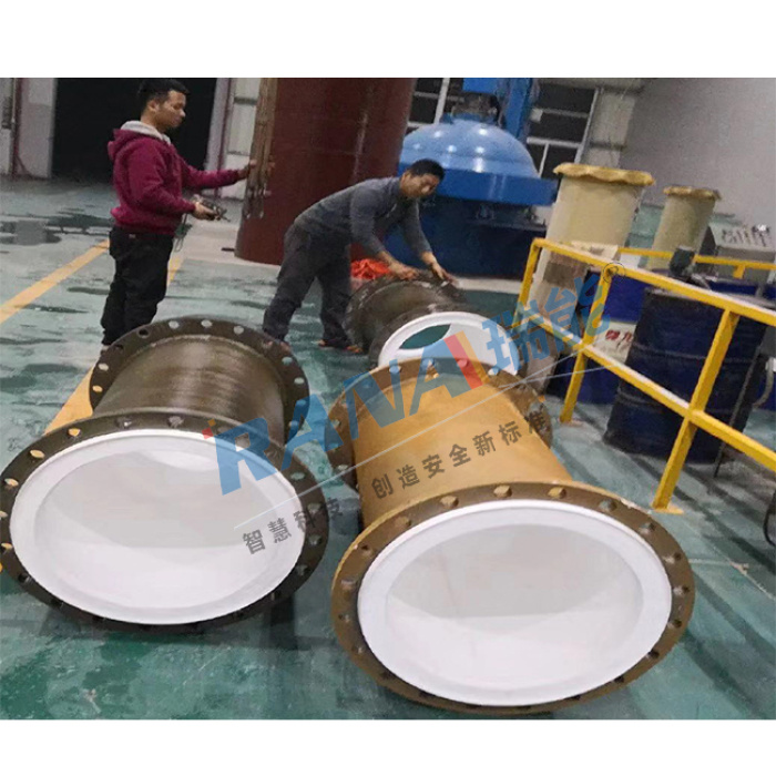 Труба са сталёвай футроўкай PTFE для паветраводаў хімічных рэчываў