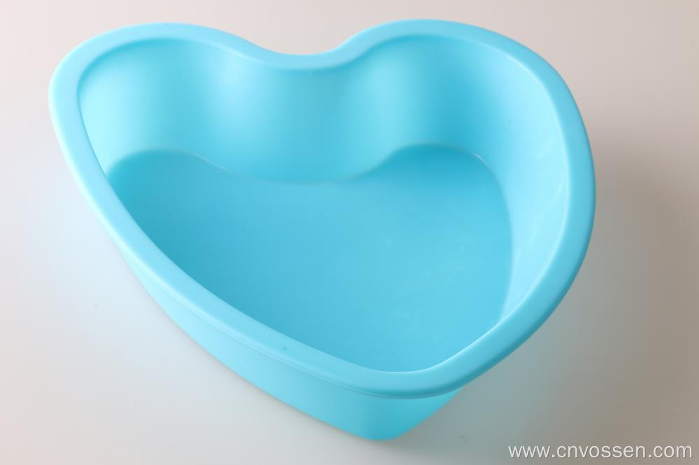 Heart shape silicone baking mold