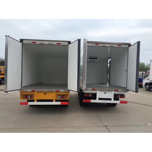 2t Camión de congelador de transporte de comida fría